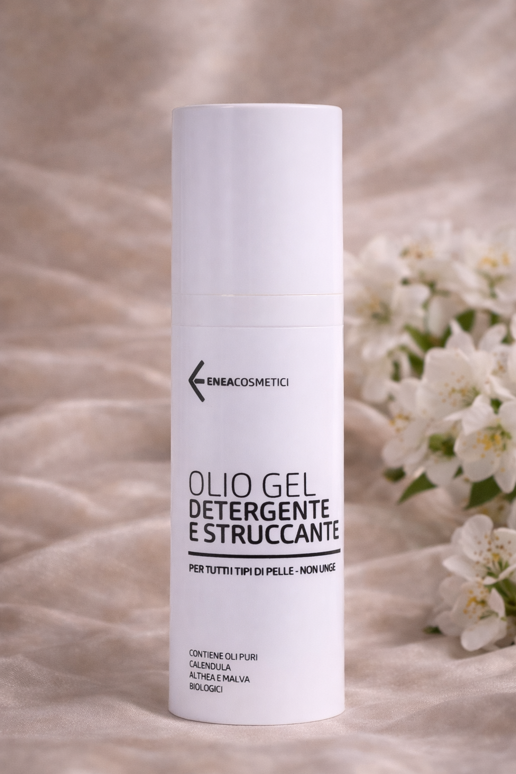 Olio gel detergente e struccante
